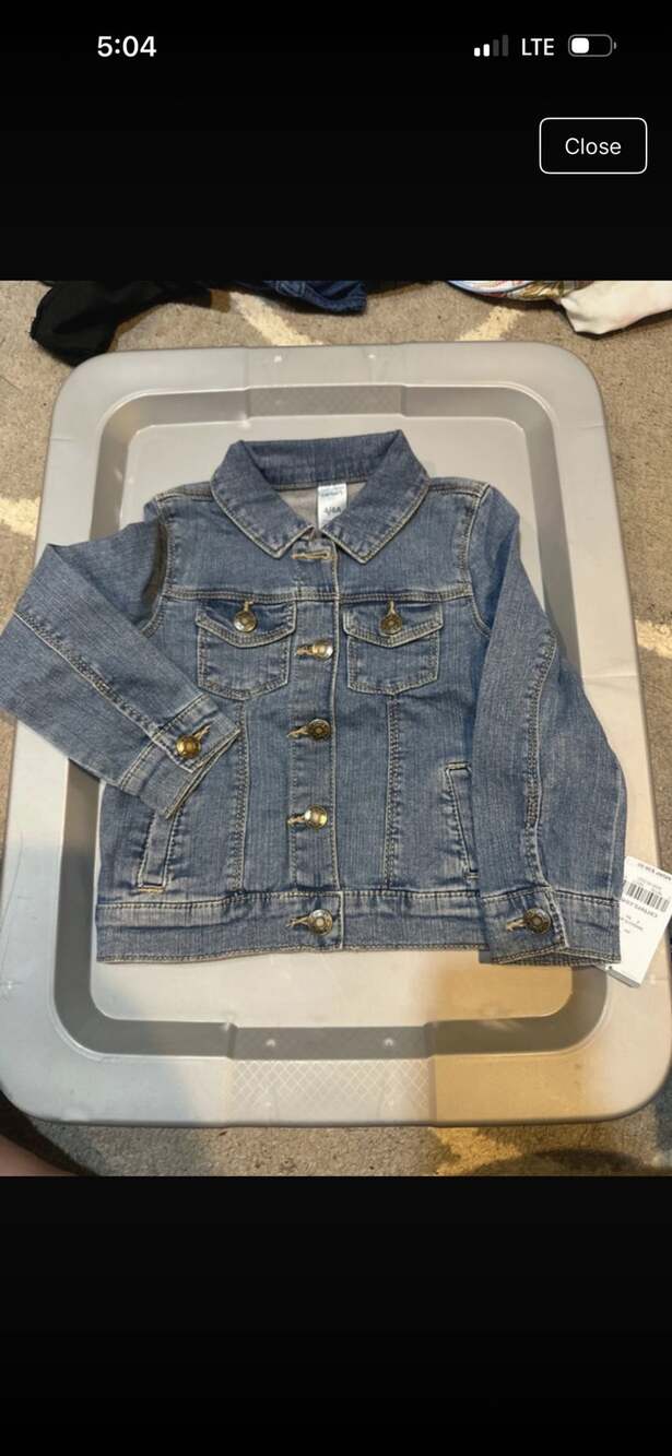 Carter's Denim Jacket Size 4 Blue Button Up Medium Pockets Collared